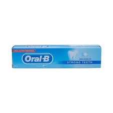 Oral B Extra Fresh Toothpaste 40ML