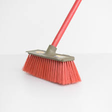 Teepee Scraper Soft Broom C49